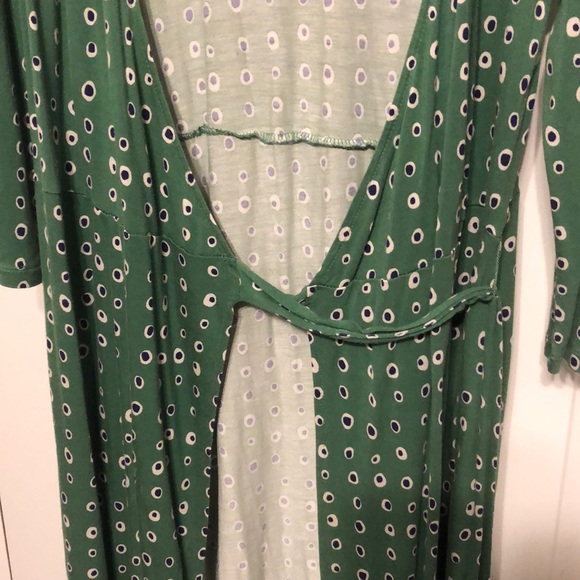 Medium Green Old Navy Wrap Dress - Picture 3 of 5